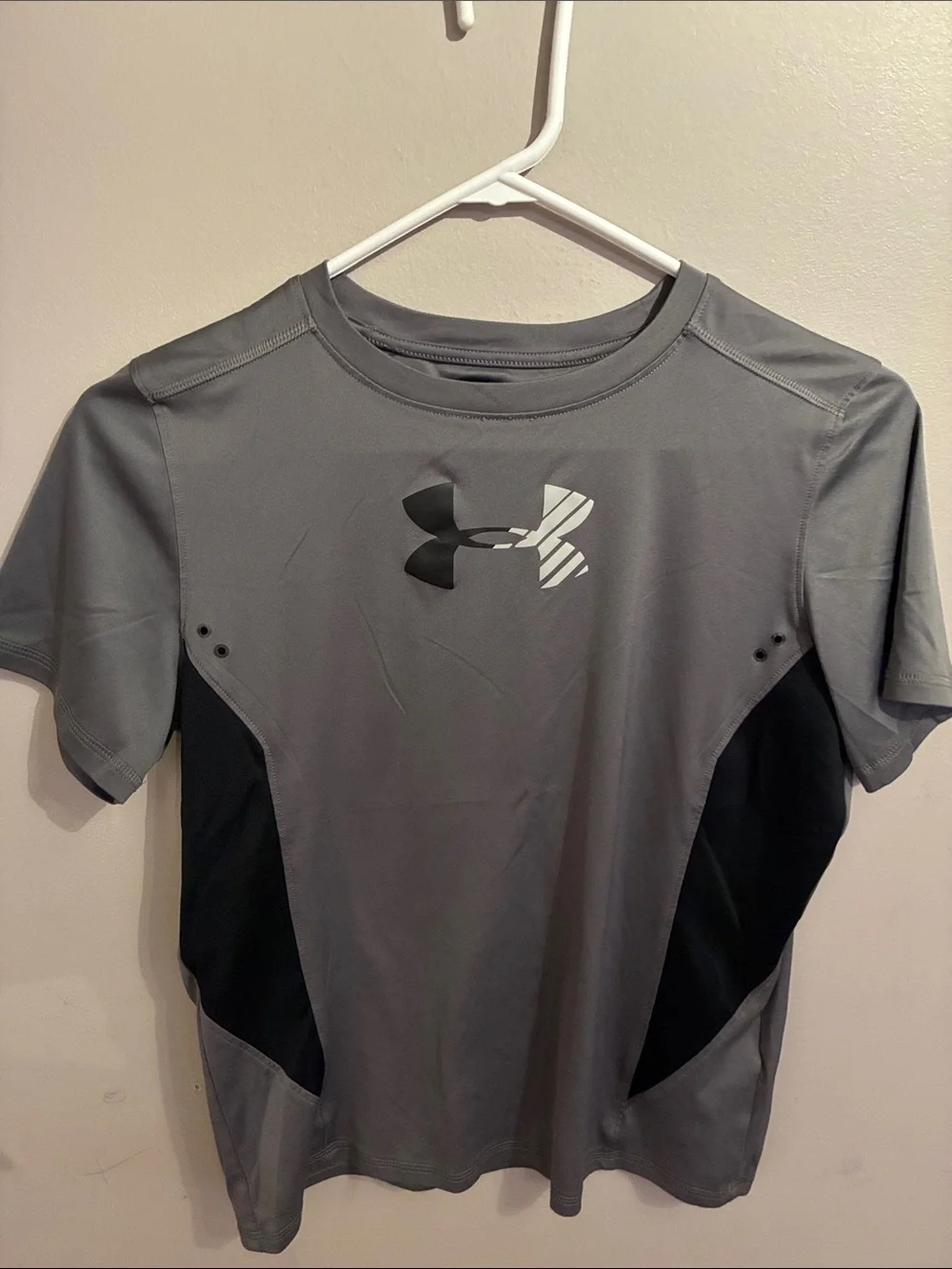 Under Armour Gray Short Sleeve Performance Tee
